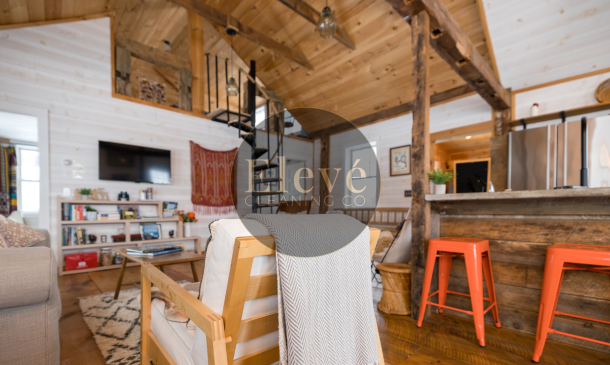 The Ultimate Checklist for a Sparkling Airbnb in Lafayette: Attract 5-Star Reviews!