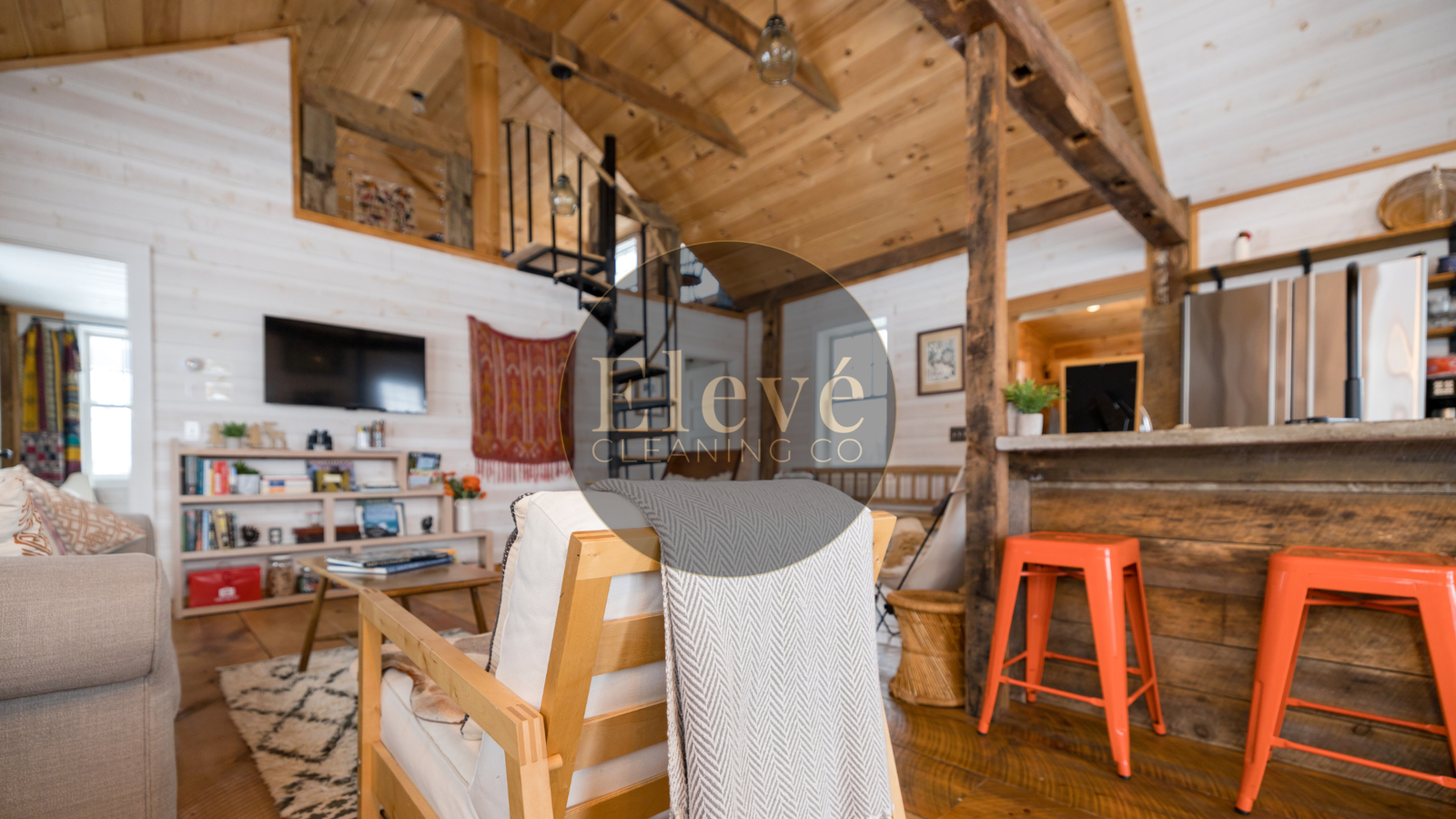 The Ultimate Checklist for a Sparkling Airbnb in Lafayette: Attract 5-Star Reviews!